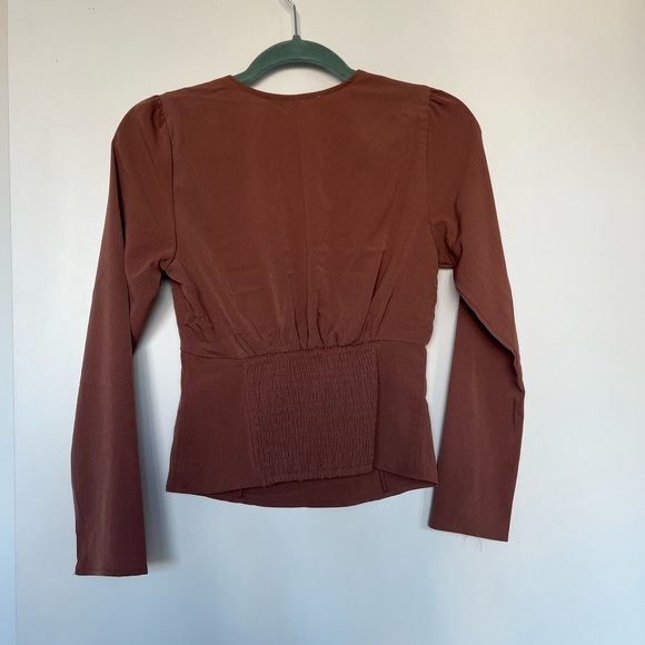 Abercrombie Long Sleeve Deep V Top Brown - Picture 6 of 7
